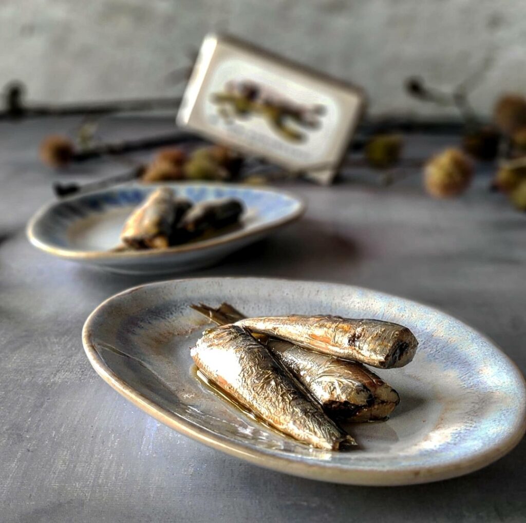 Kleine Sardinen «Petingas»